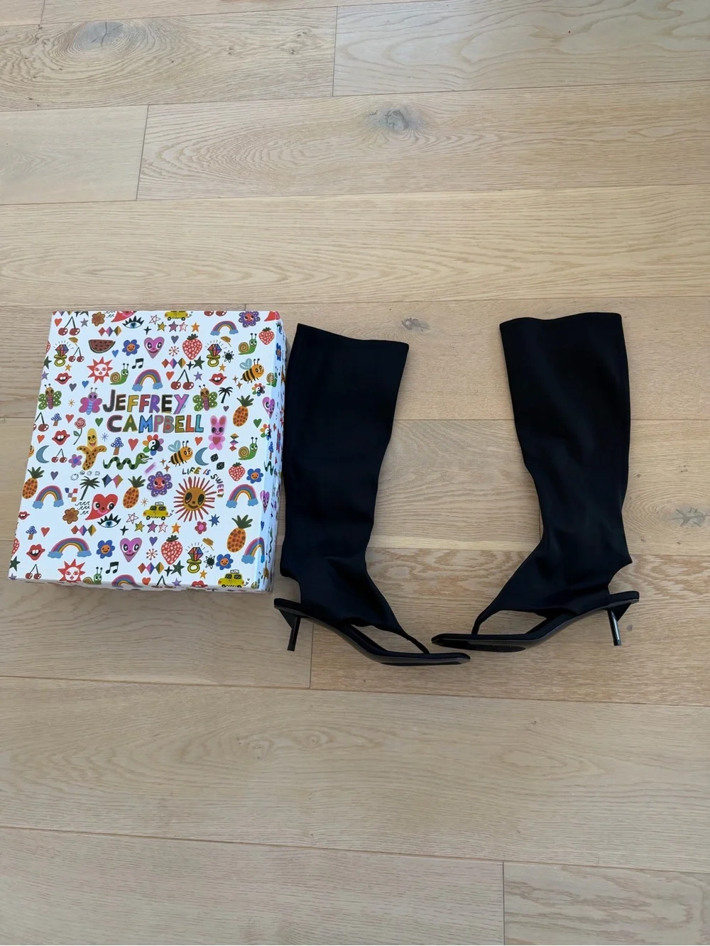 Jeffrey Campbell Black Thong Heel Sandals